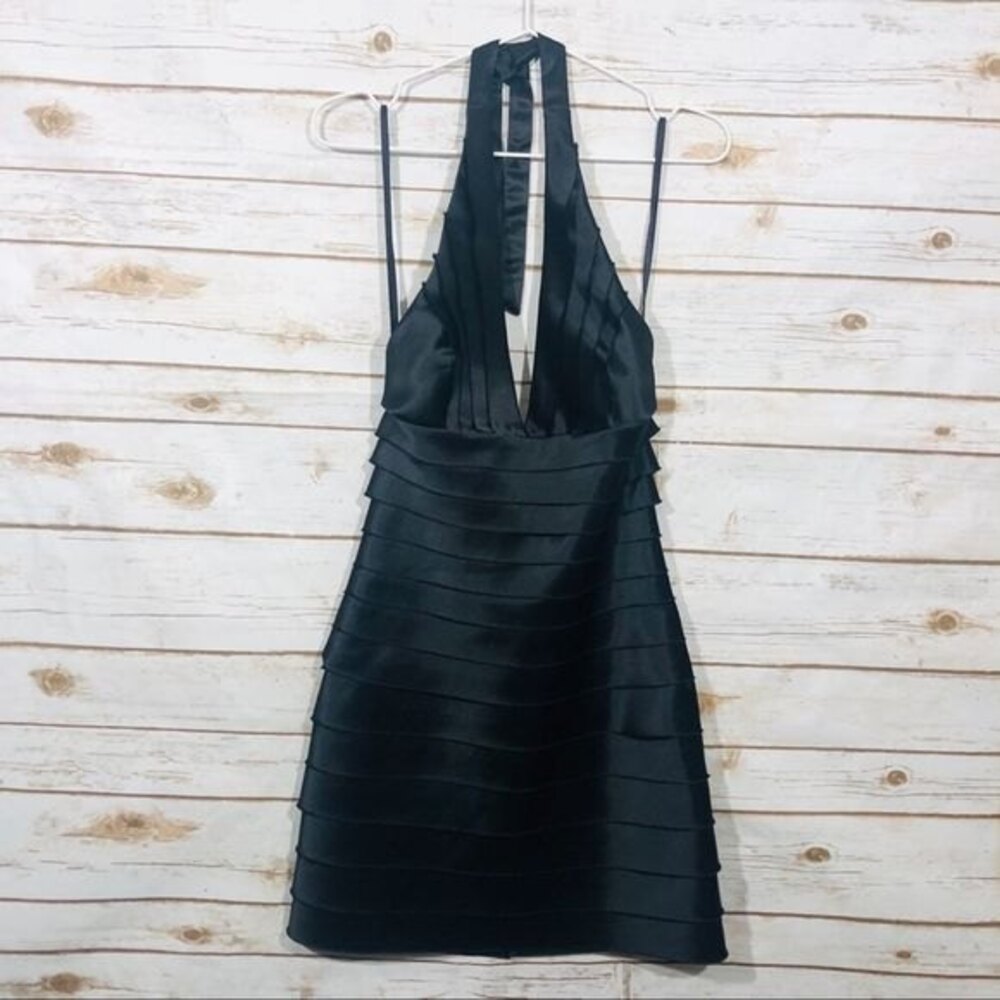 BCBGMAXZRIA women's black tie neck halter back  back zip mini dress size 2